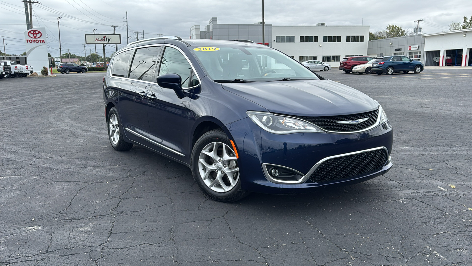 2019 Chrysler Pacifica Touring L Plus 1