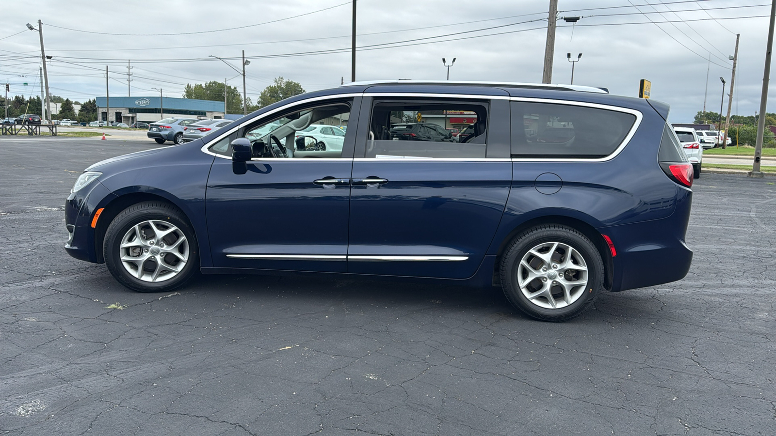 2019 Chrysler Pacifica Touring L Plus 4