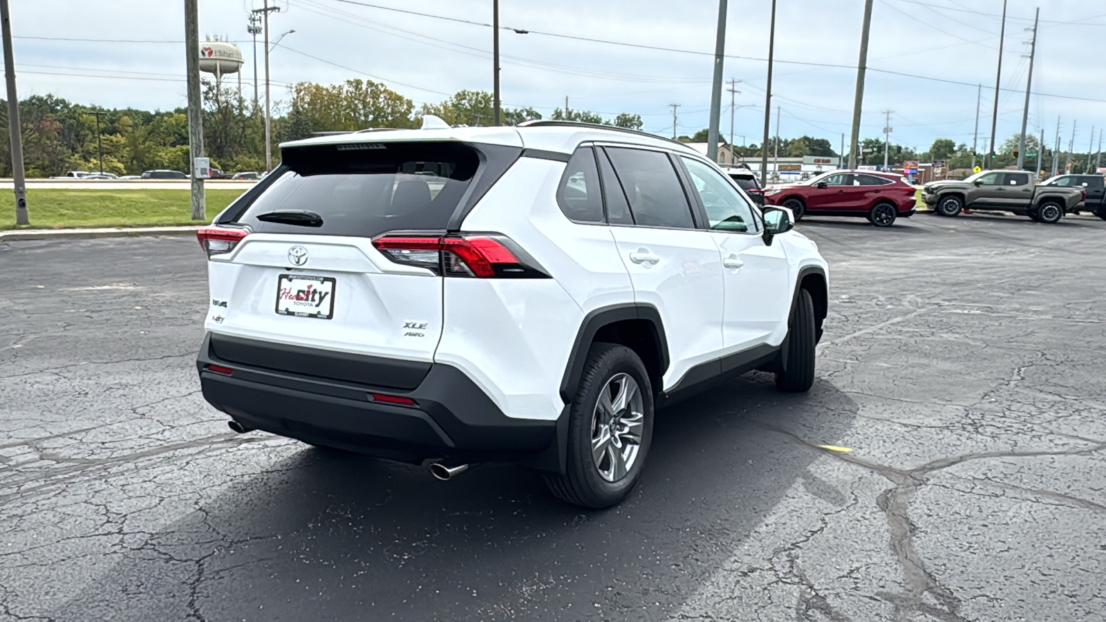 2024 Toyota RAV4 XLE 9