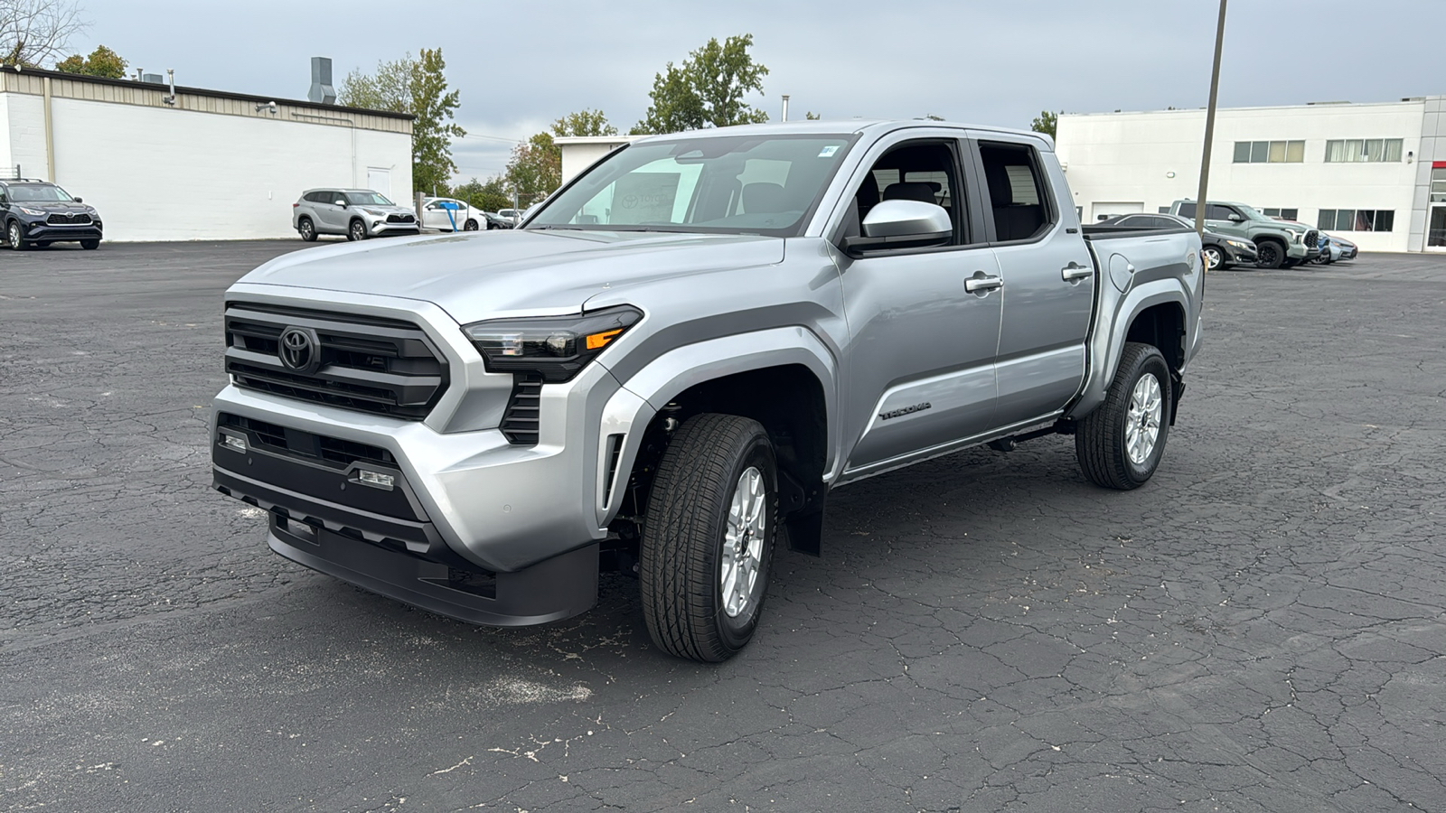 2024 Toyota Tacoma 4WD SR5 3