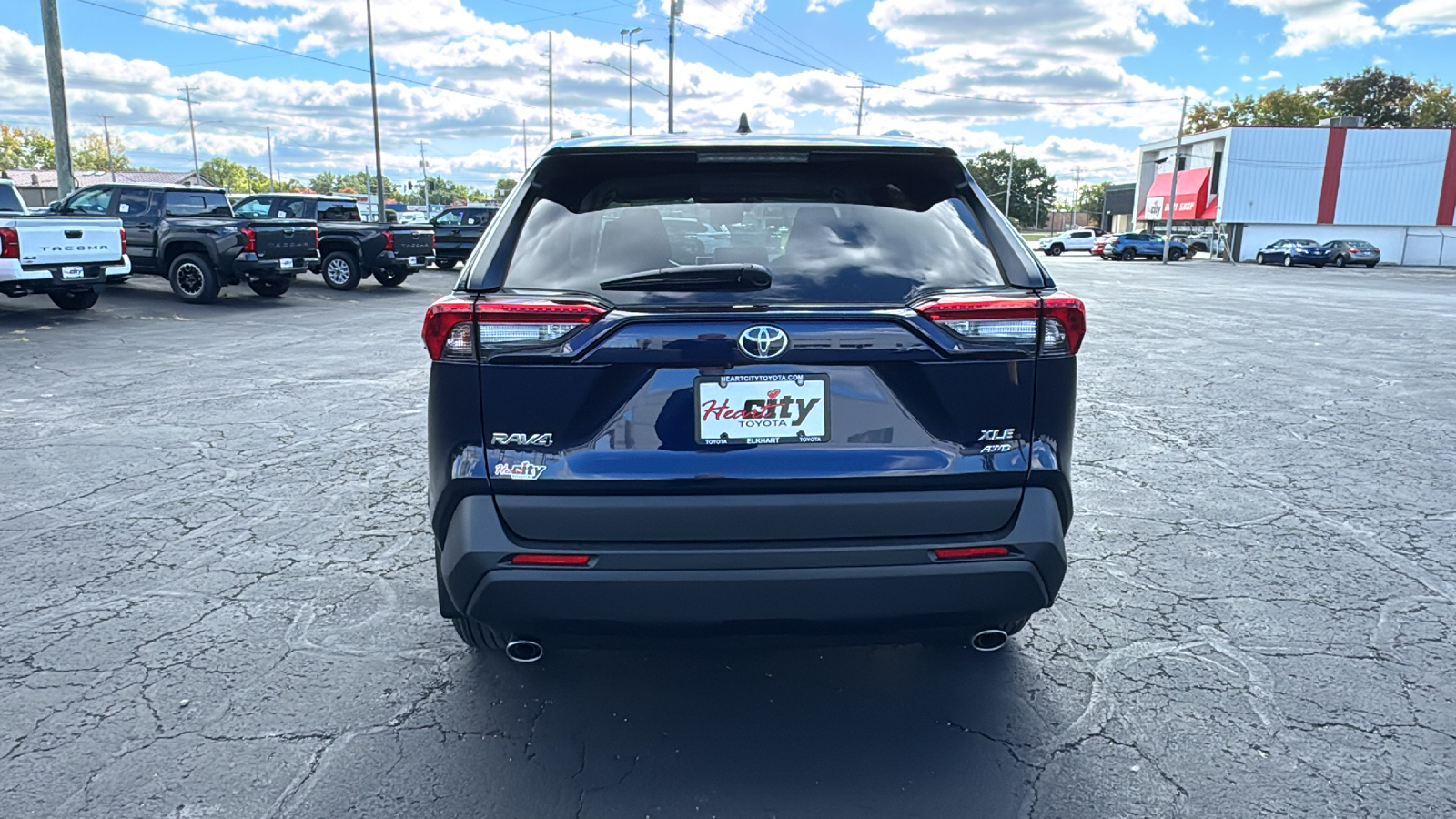 2024 Toyota RAV4 XLE 6