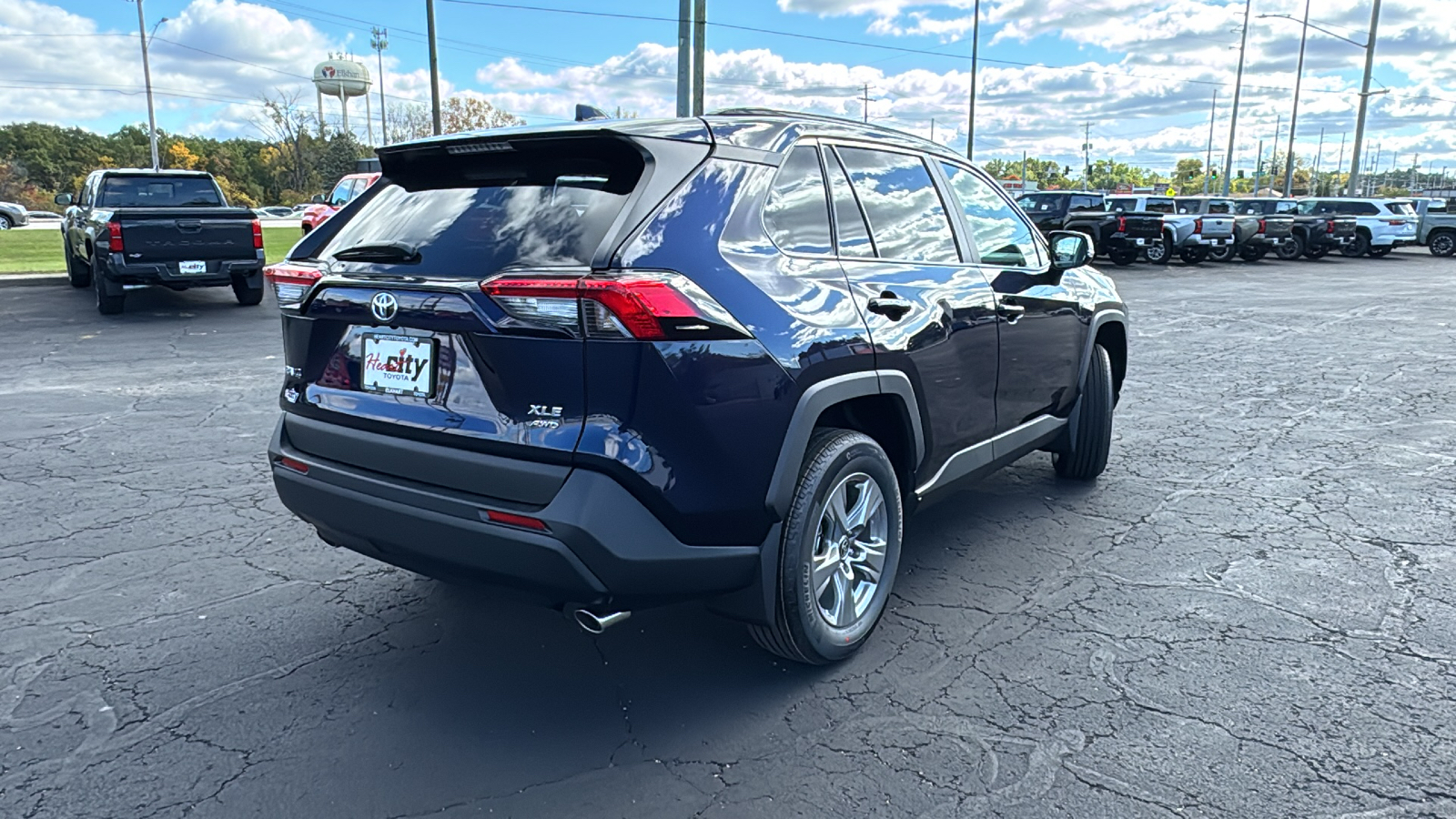 2024 Toyota RAV4 XLE 9