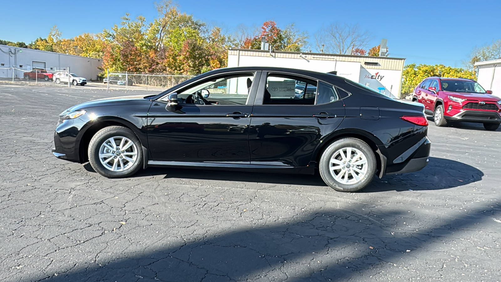 2025 Toyota Camry LE 4