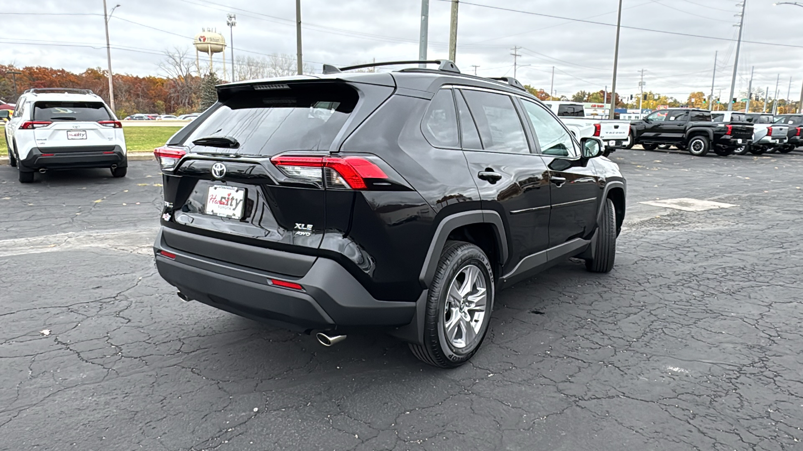 2024 Toyota RAV4 XLE 9