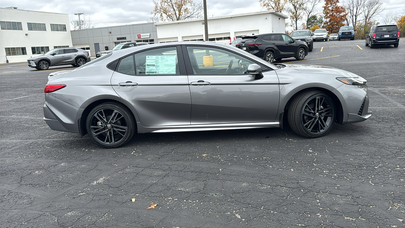 2025 Toyota Camry XSE 9