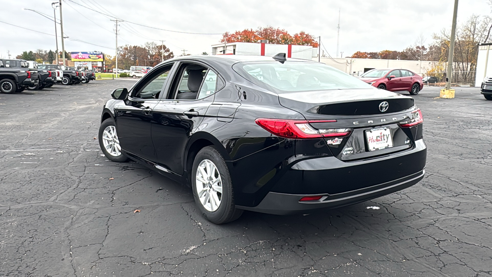 2025 Toyota Camry LE 5