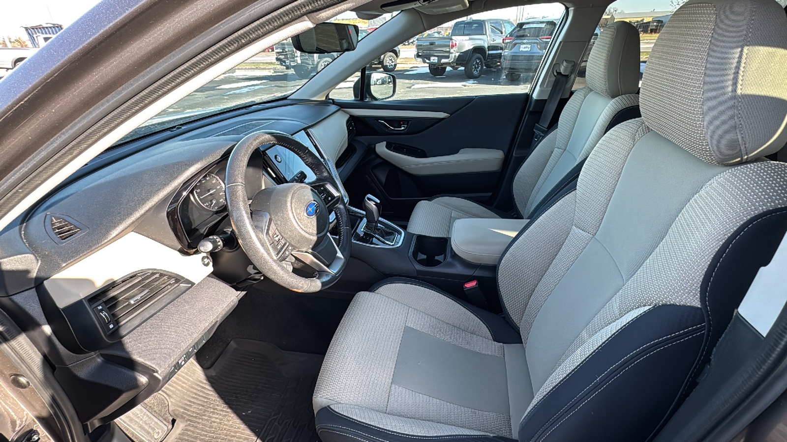 2021 Subaru Outback Premium 27