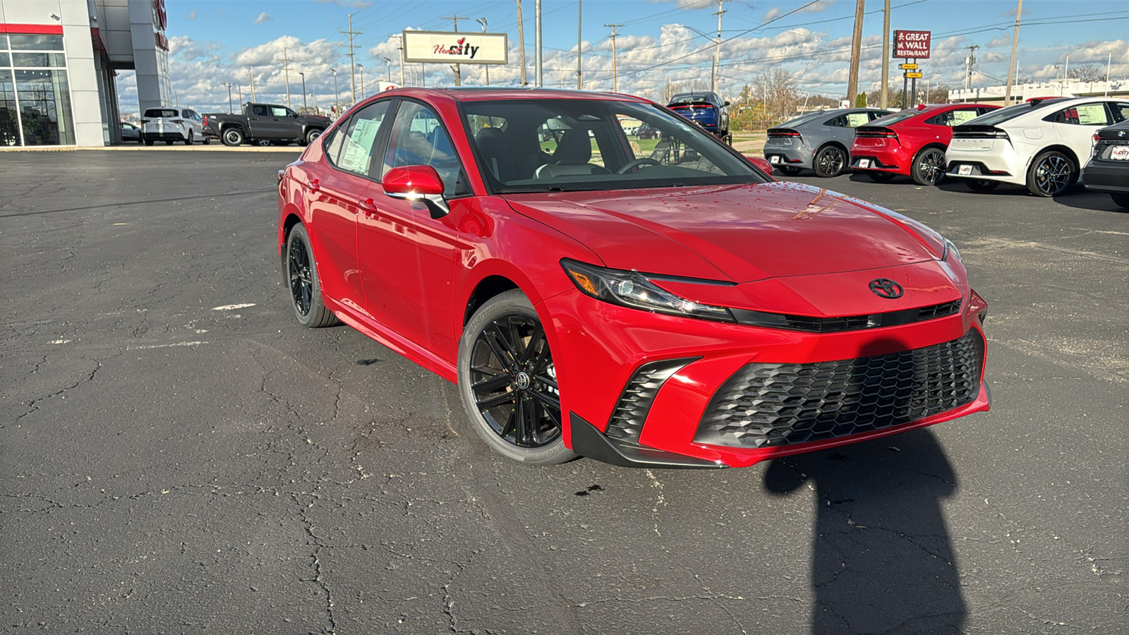 2025 Toyota Camry SE 1