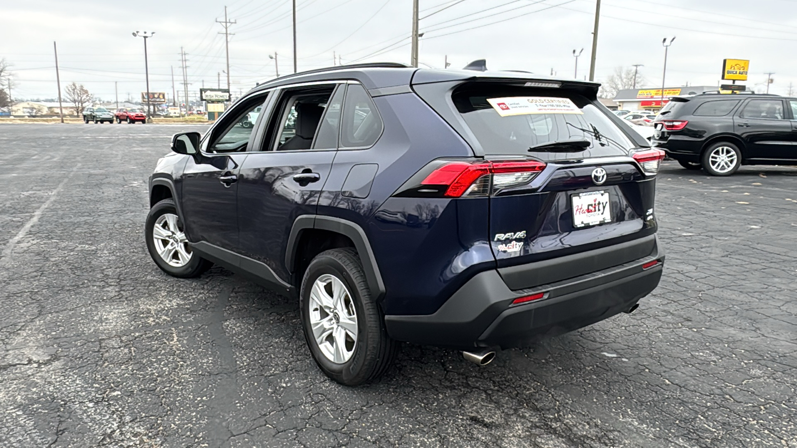 2021 Toyota RAV4 XLE 5