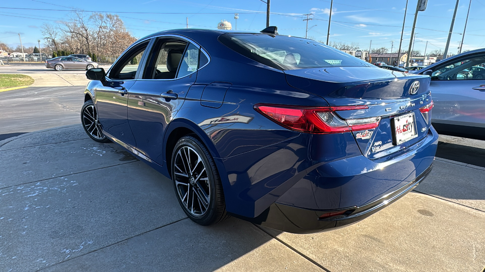 2025 Toyota Camry XLE 5