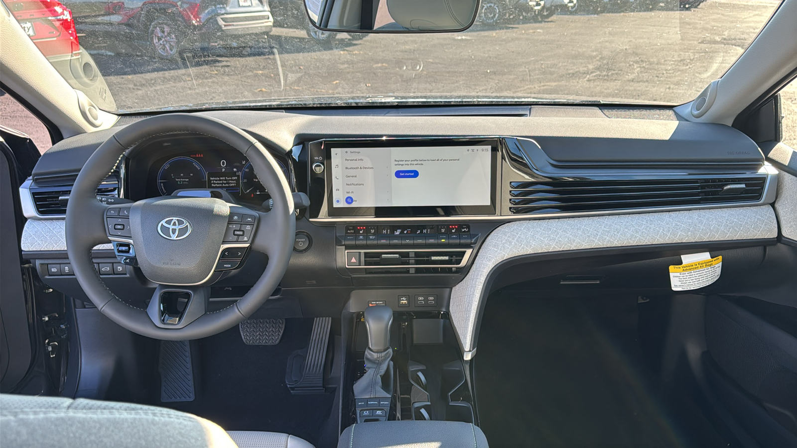 2025 Toyota Camry XLE 32