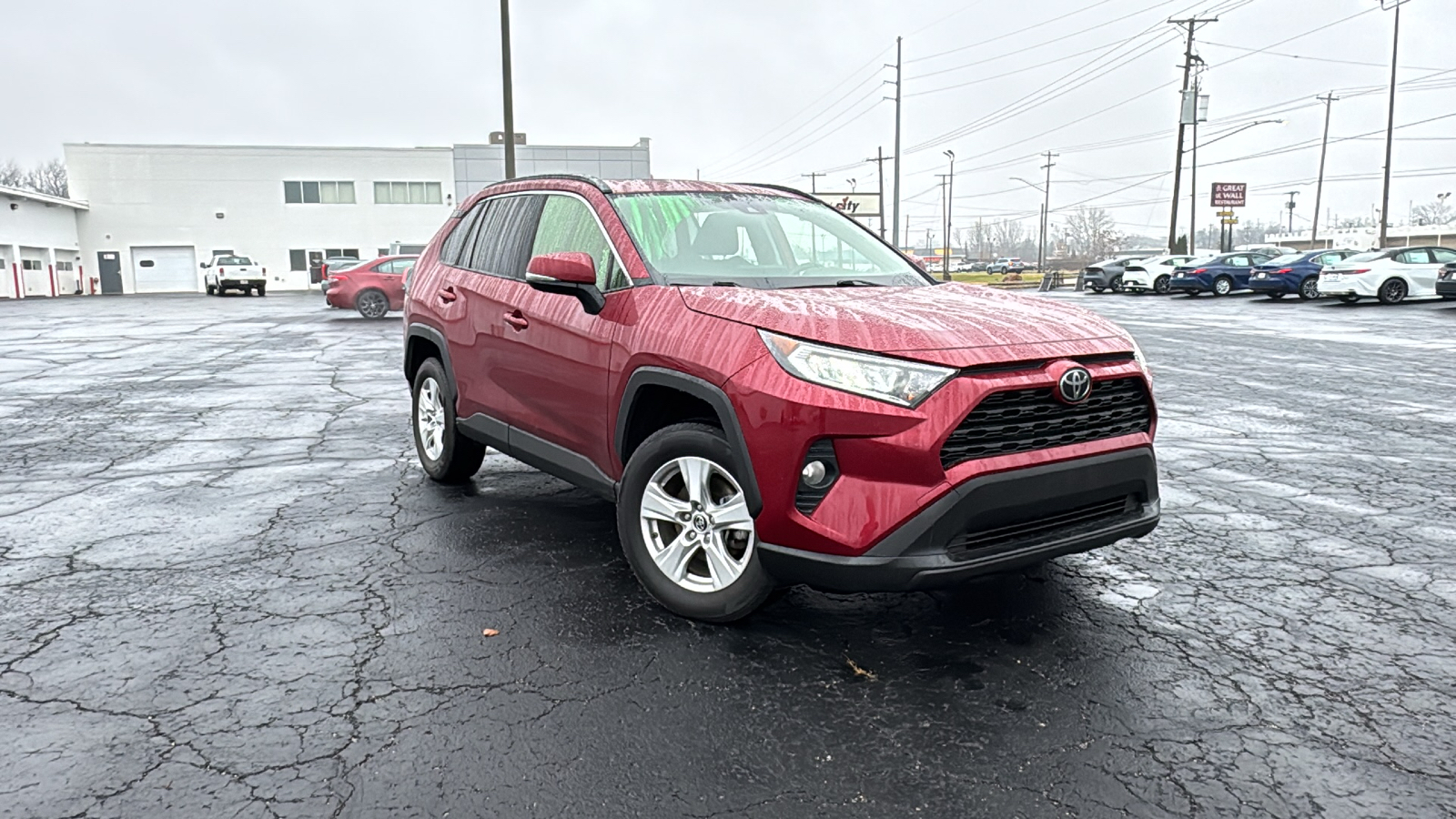 2019 Toyota RAV4 XLE 1