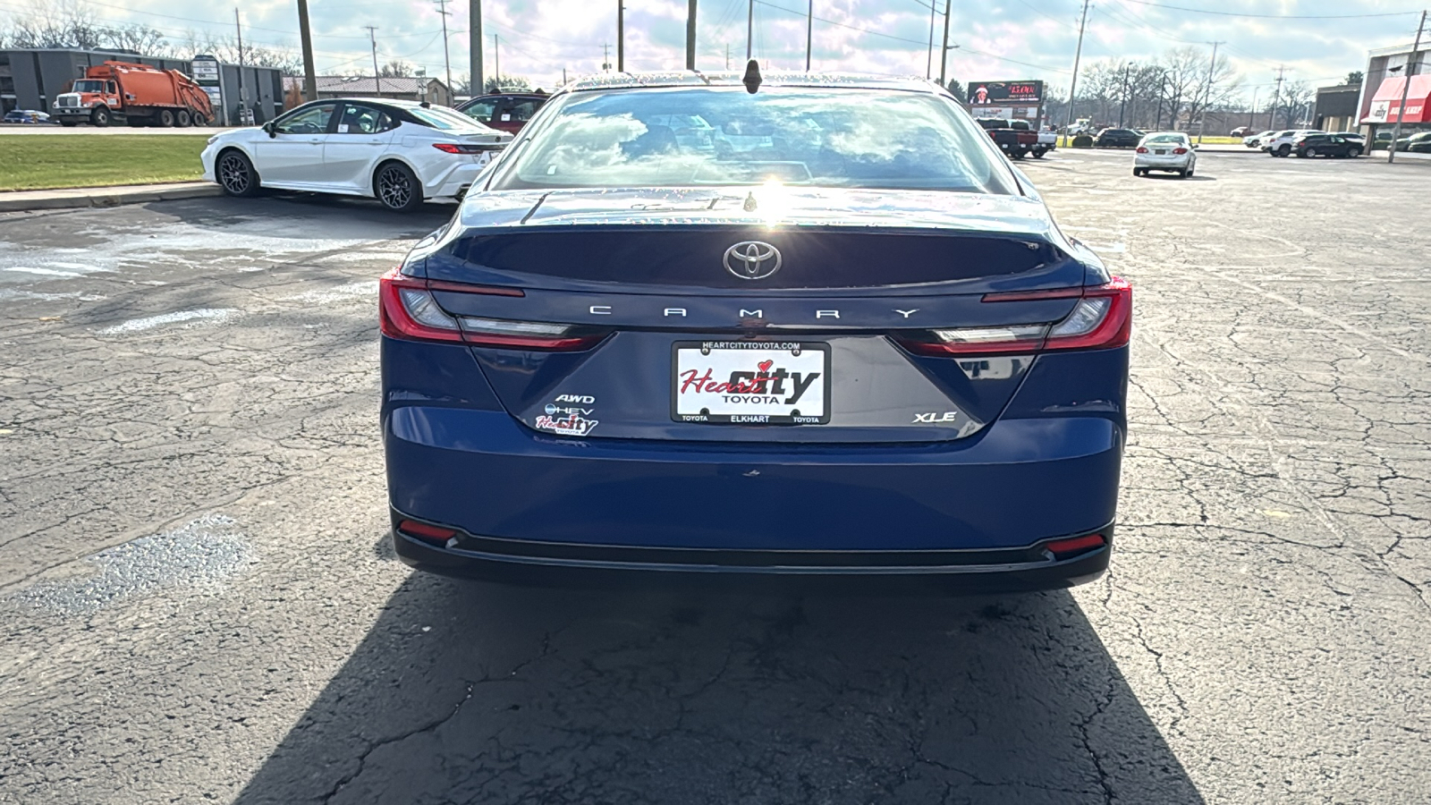 2025 Toyota Camry XLE 6