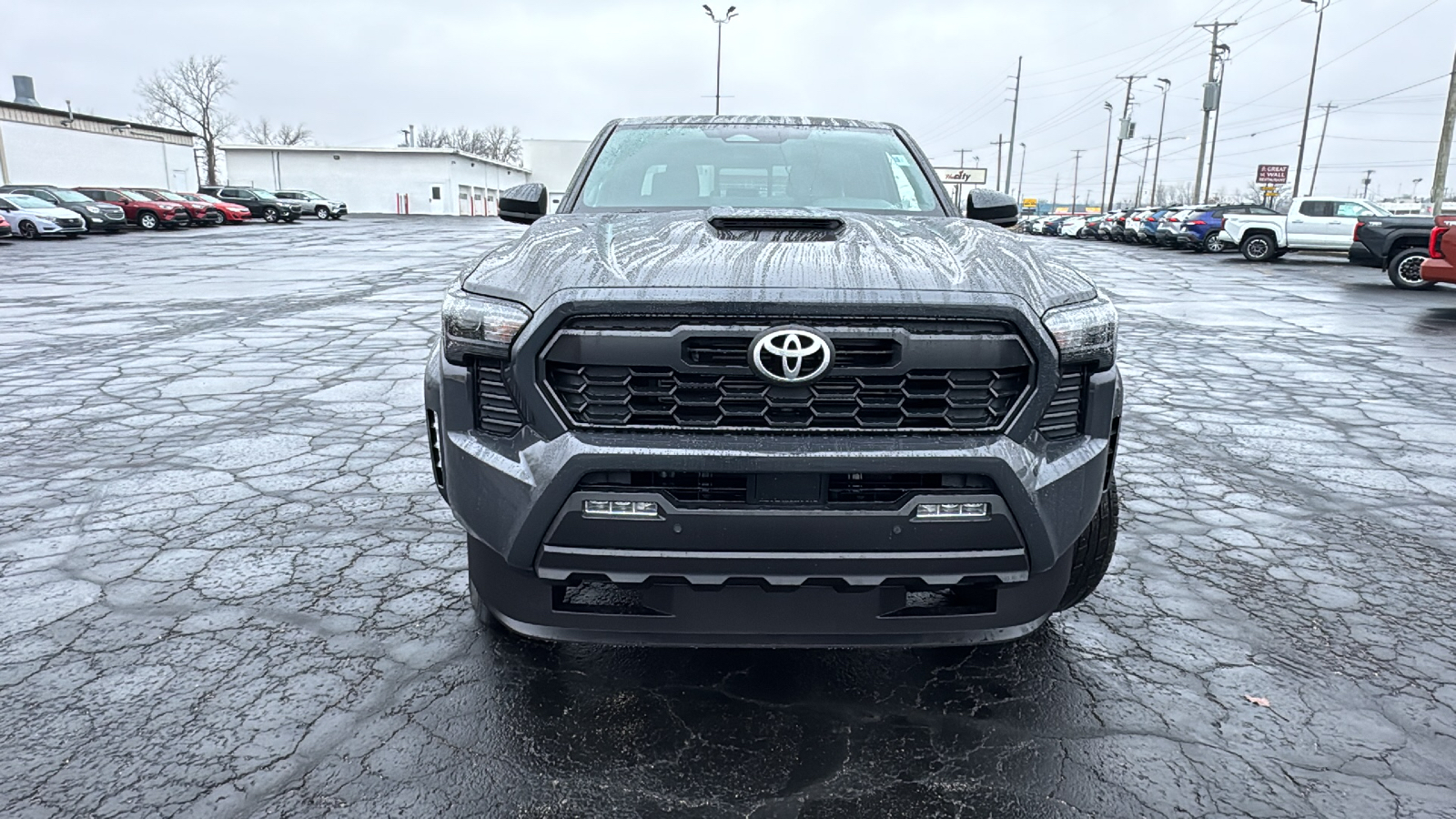 2024 Toyota Tacoma 4WD TRD Sport 2