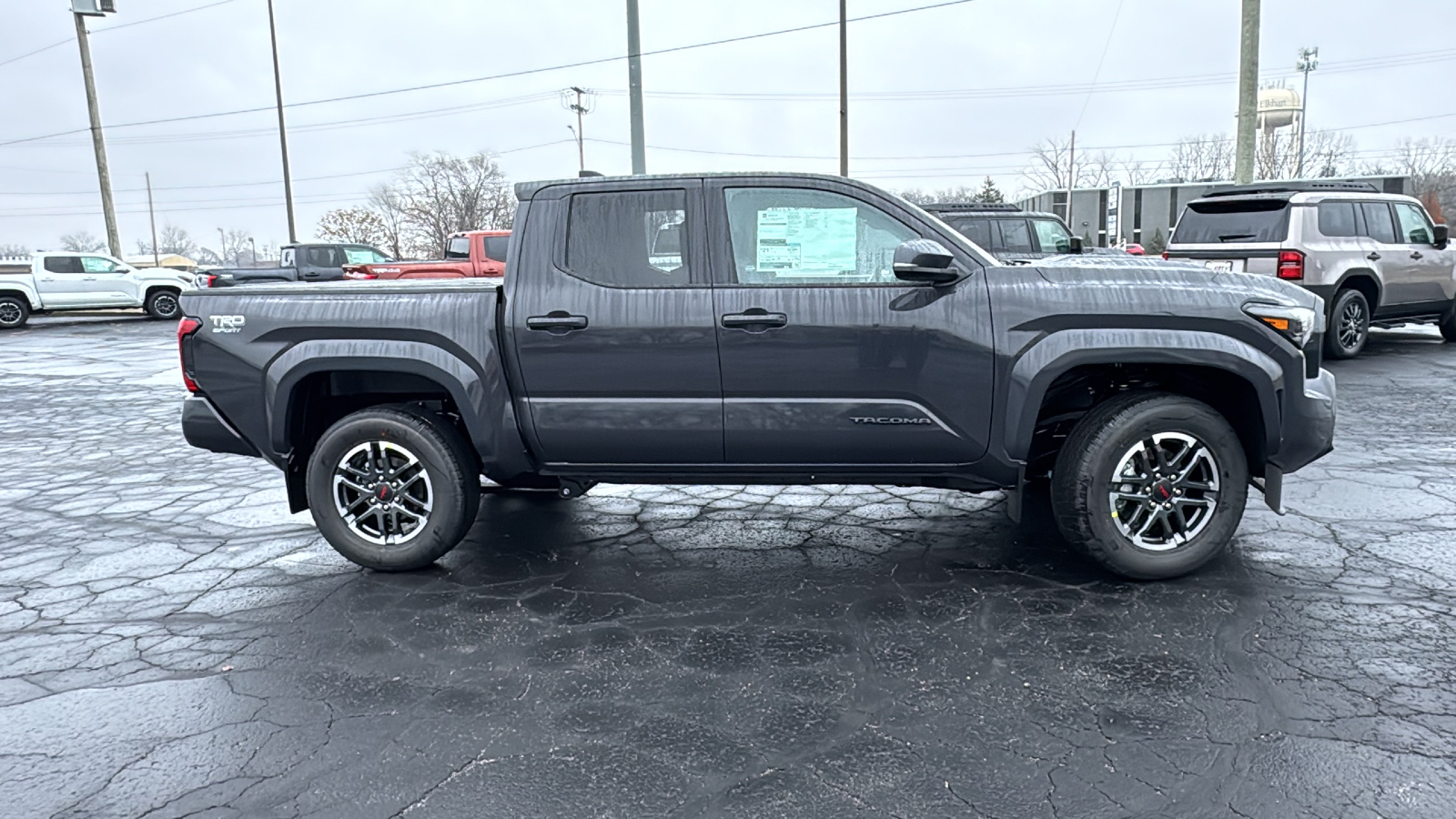 2024 Toyota Tacoma 4WD TRD Sport 8