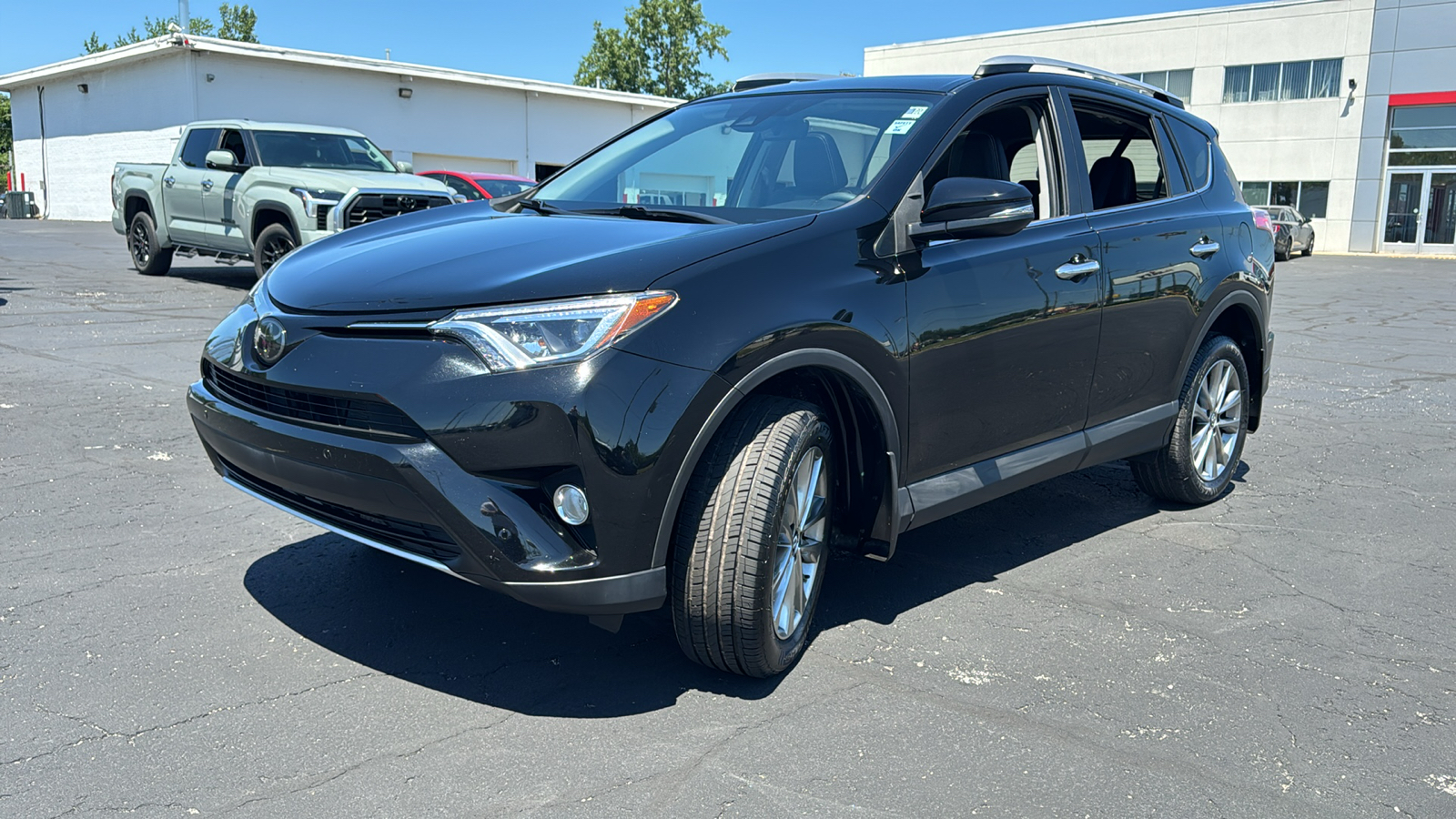 2016 Toyota RAV4 Limited 3