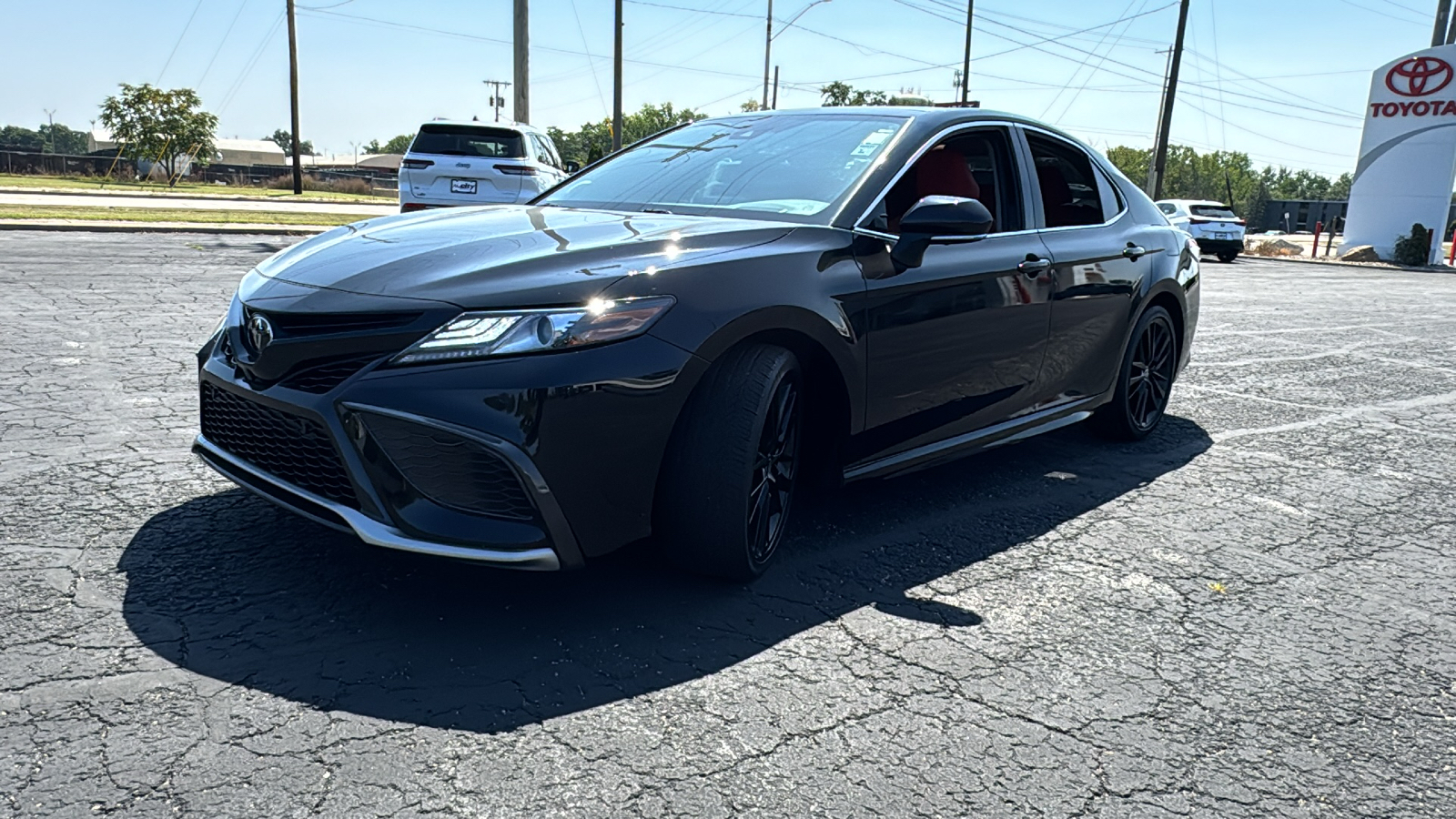 2022 Toyota Camry XSE 3