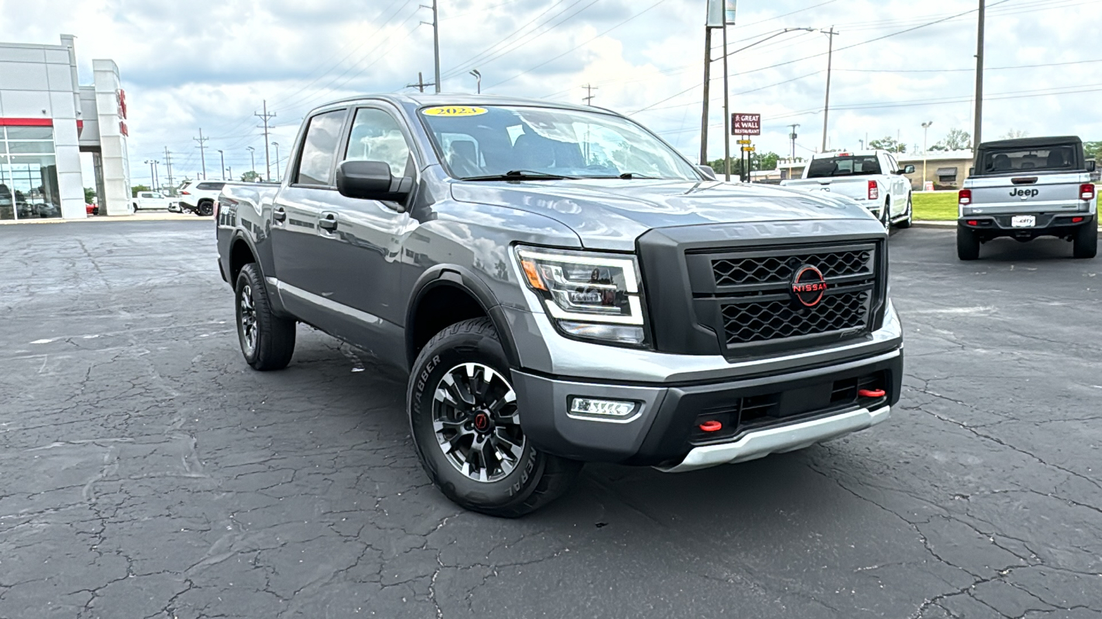 2023 Nissan Titan PRO-4X 1