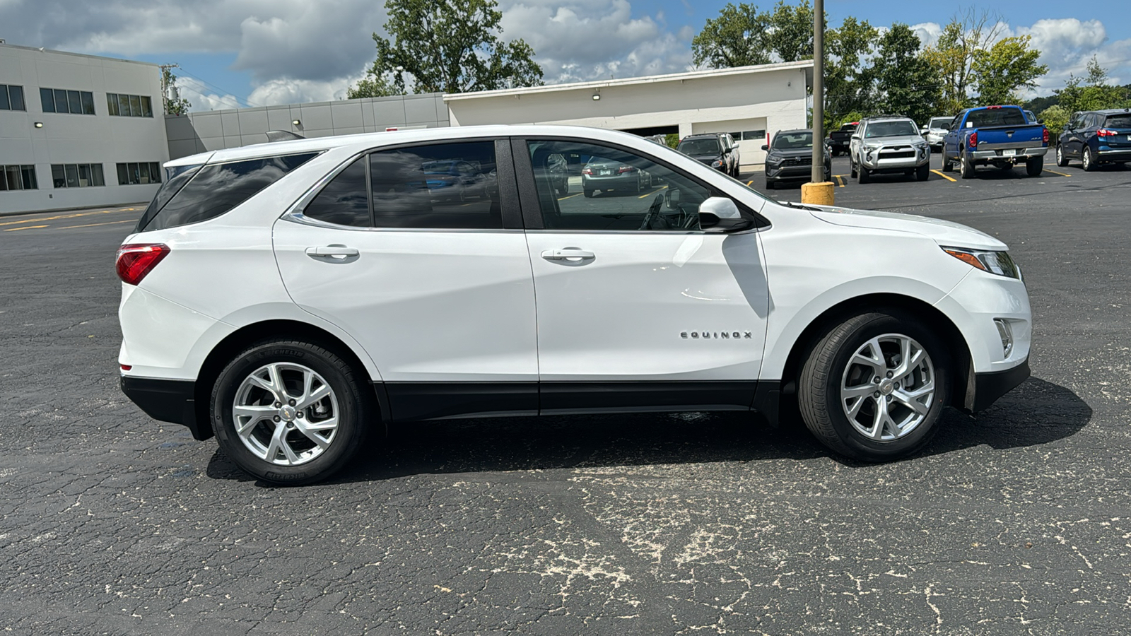 2021 Chevrolet Equinox LT 10