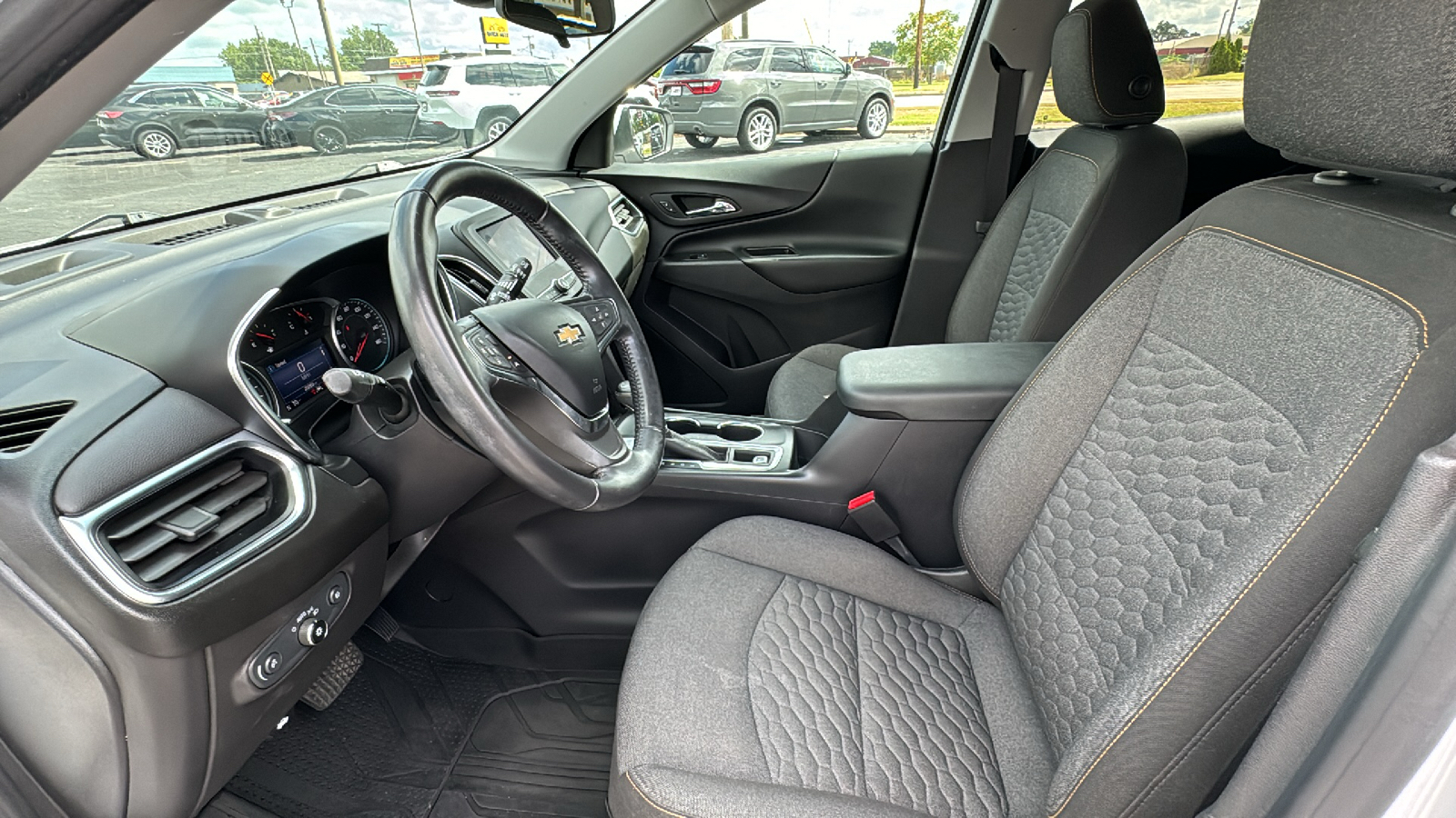 2021 Chevrolet Equinox LT 23