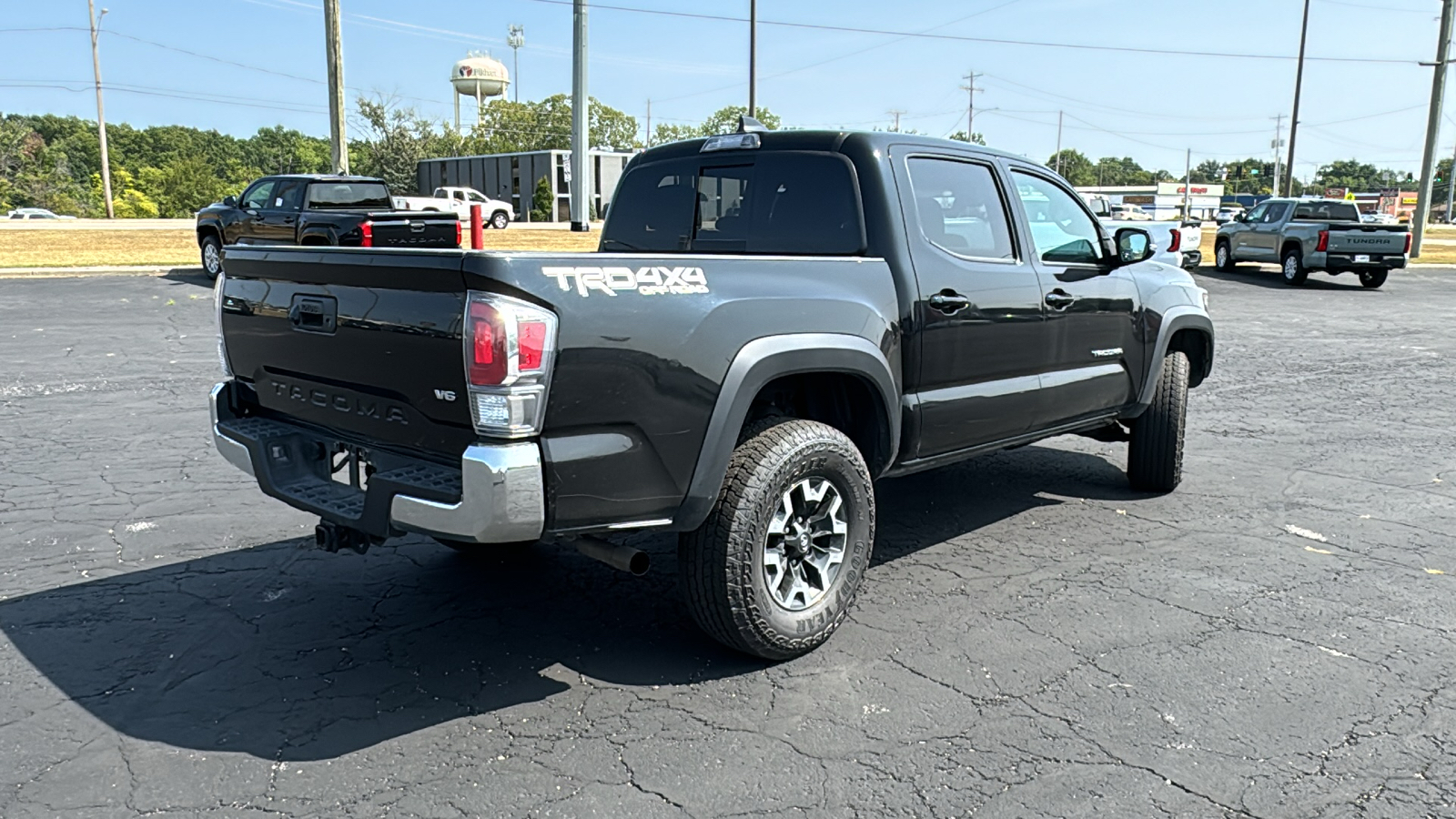 2023 Toyota Tacoma 4WD TRD Off-Road 7