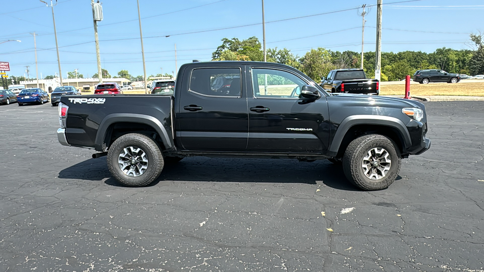 2023 Toyota Tacoma 4WD TRD Off-Road 8