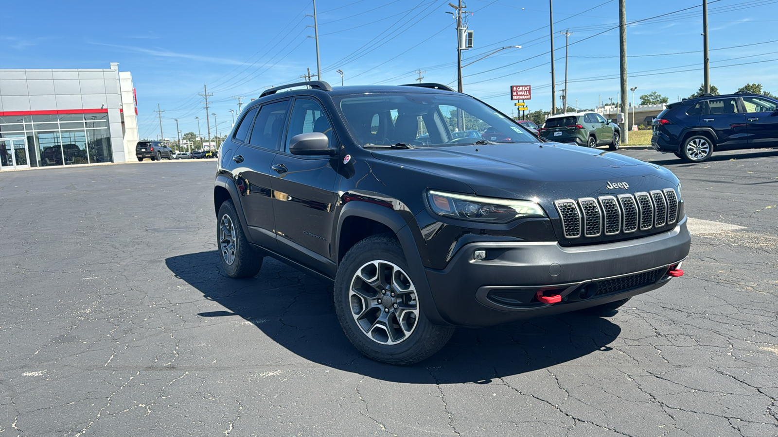 2021 Jeep Cherokee Trailhawk 1