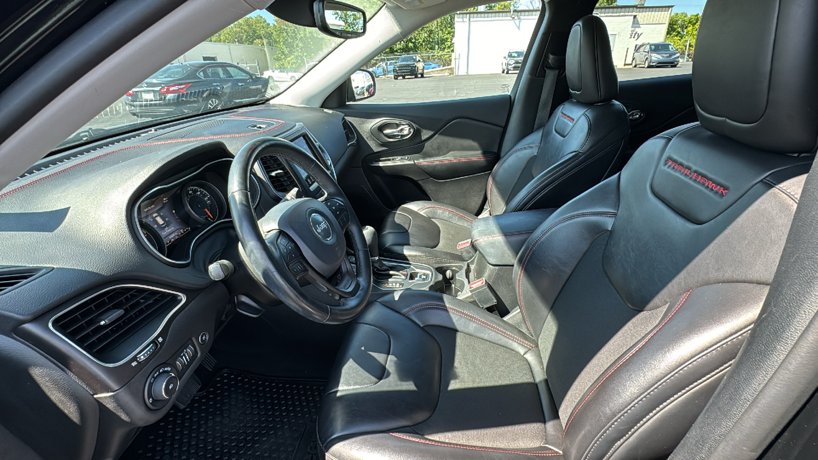 2021 Jeep Cherokee Trailhawk 26