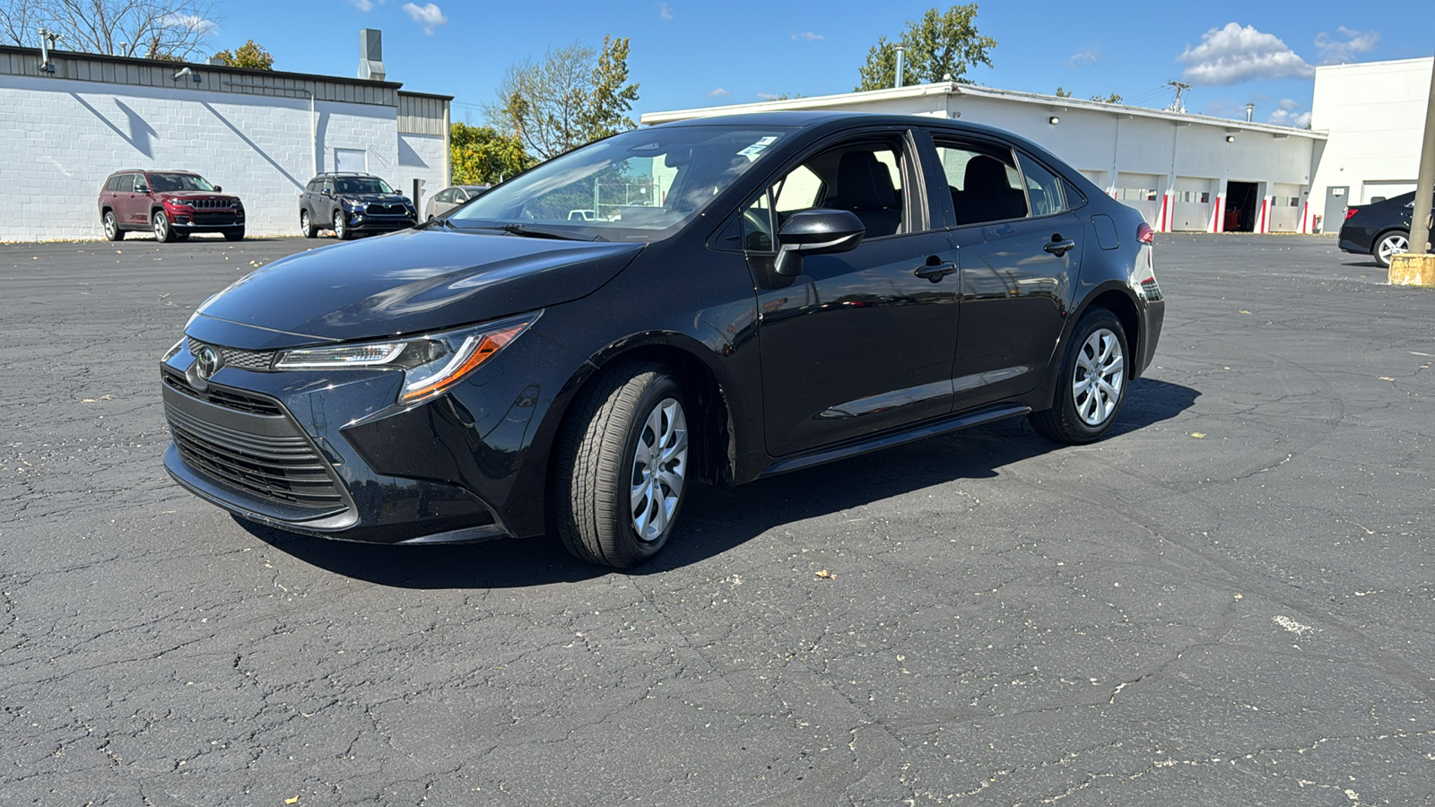 2023 Toyota Corolla LE 3