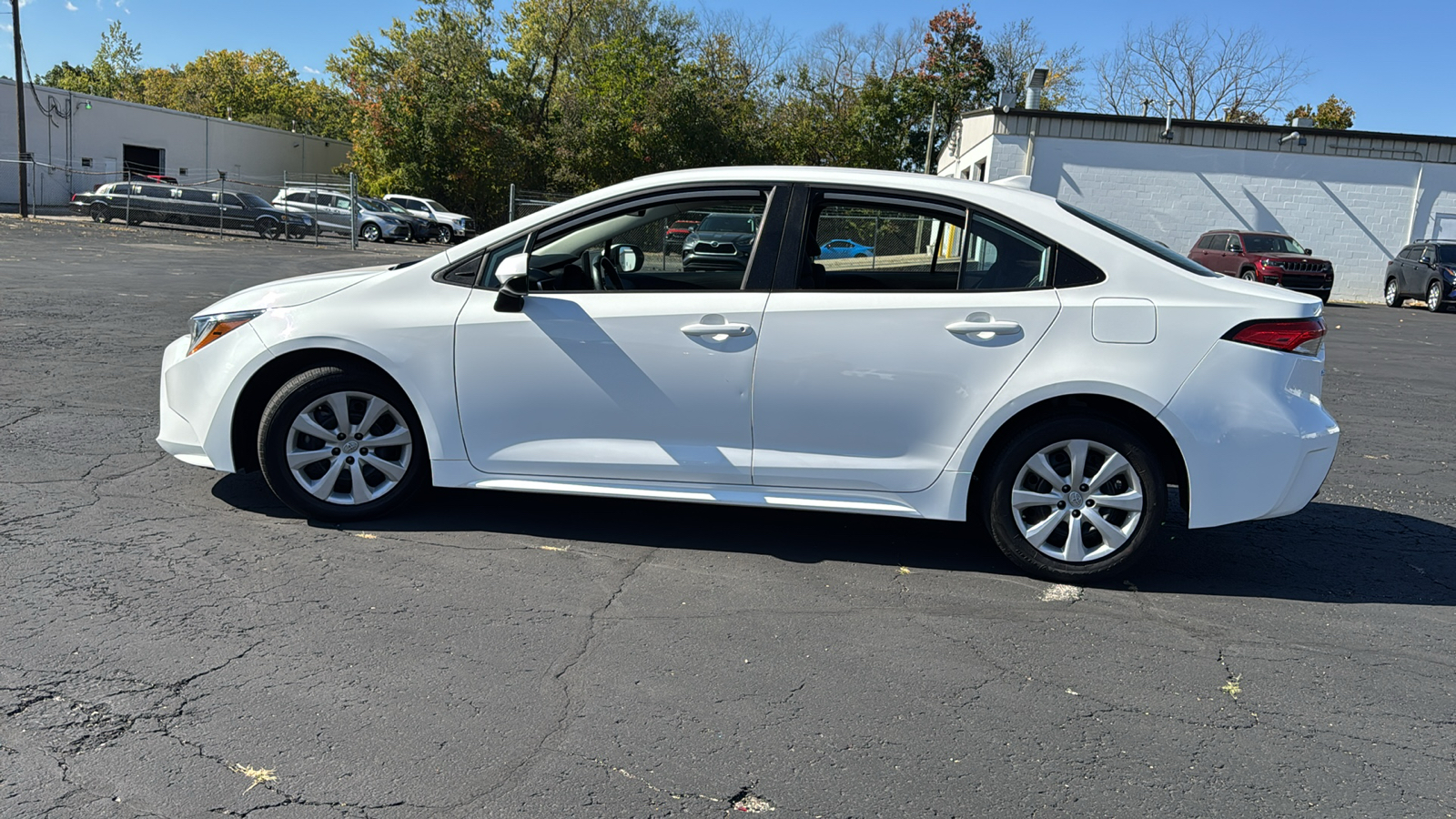 2023 Toyota Corolla LE 4