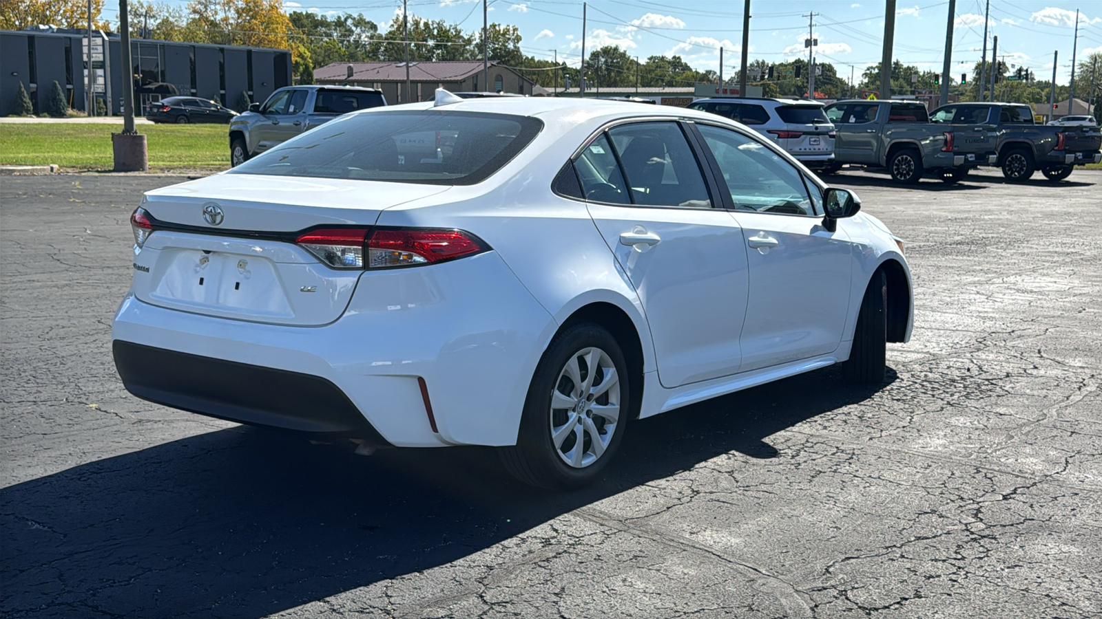 2023 Toyota Corolla LE 8