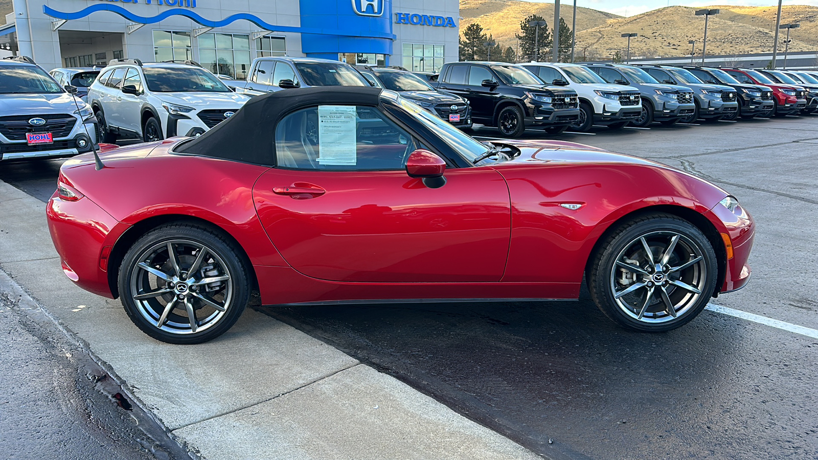 2017 Mazda MX-5 Miata Grand Touring 3