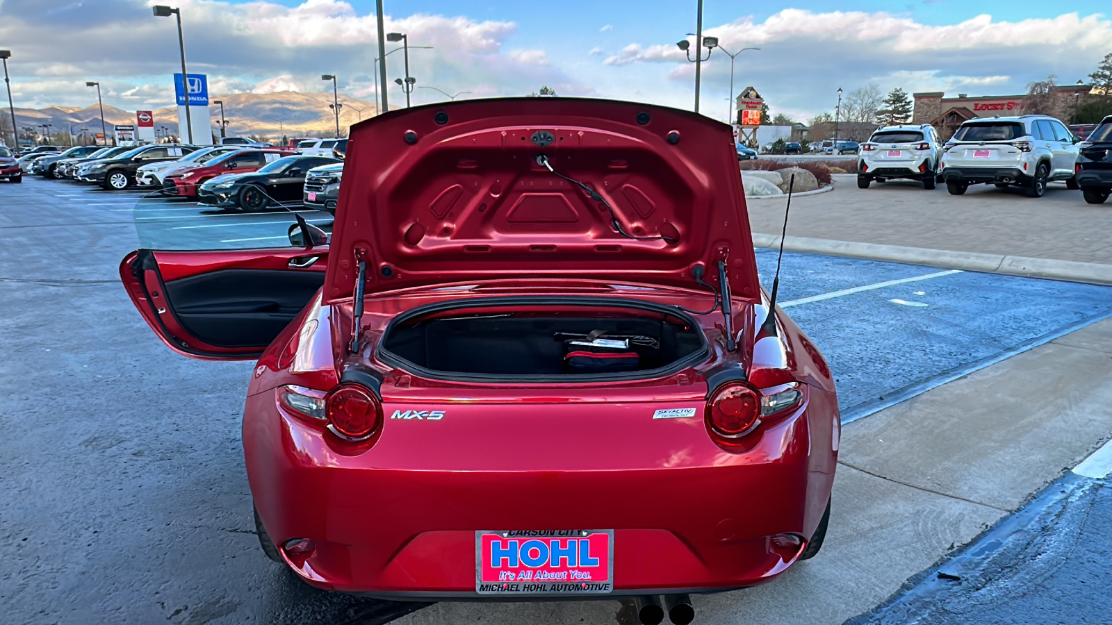 2017 Mazda MX-5 Miata Grand Touring 17