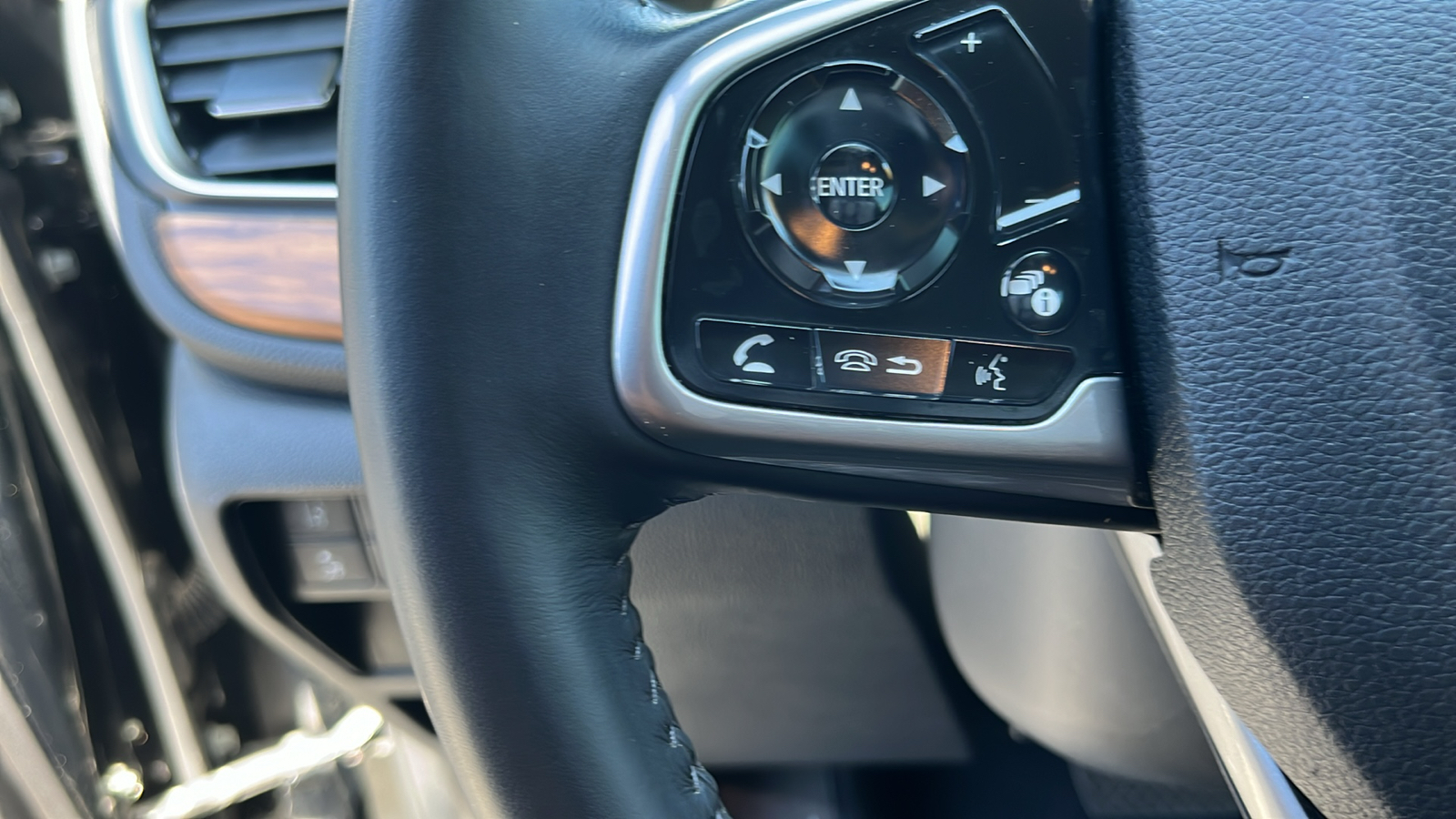2019 Honda CR-V Touring 29