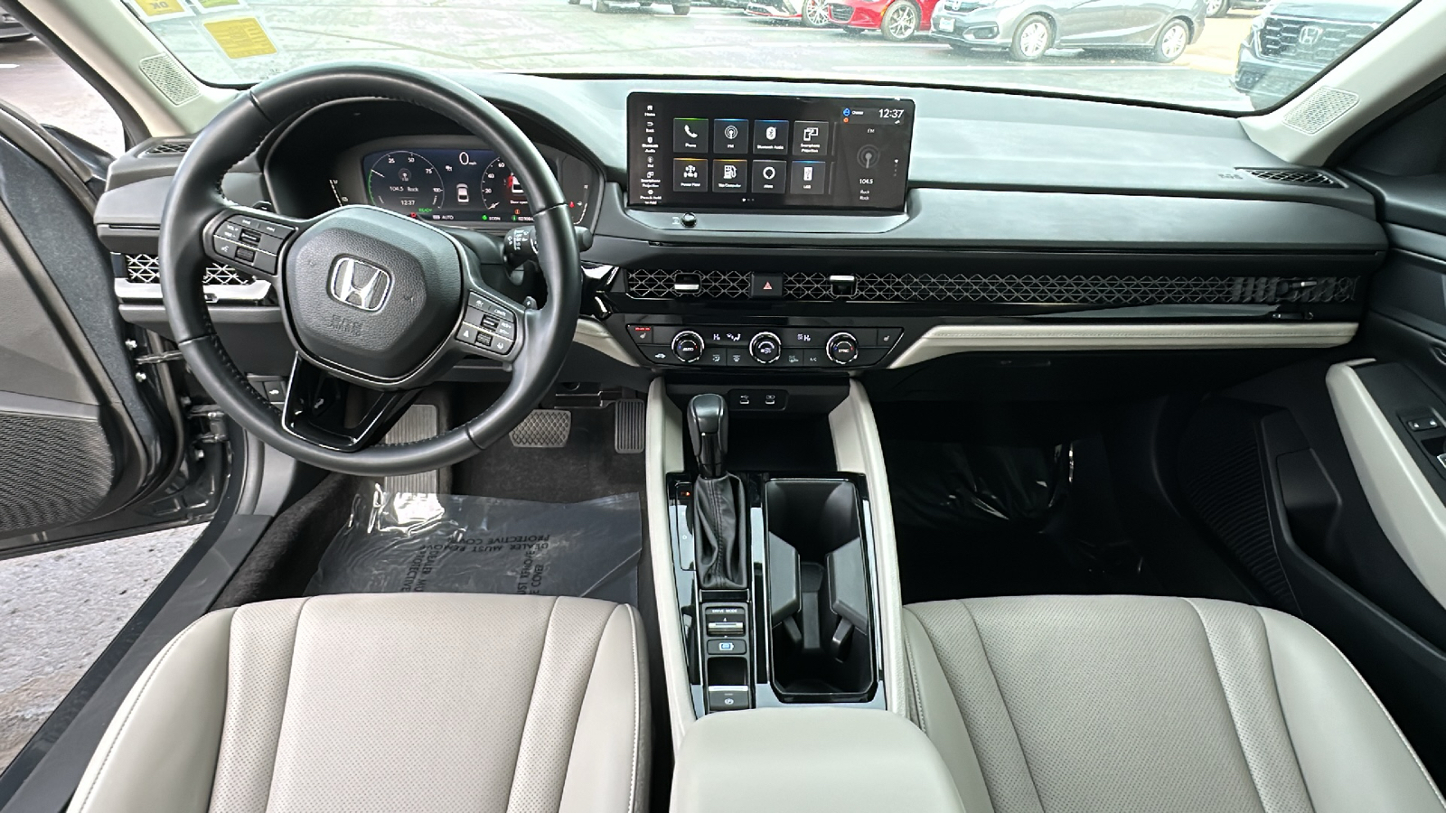 2023 Honda Accord Hybrid EX-L 17