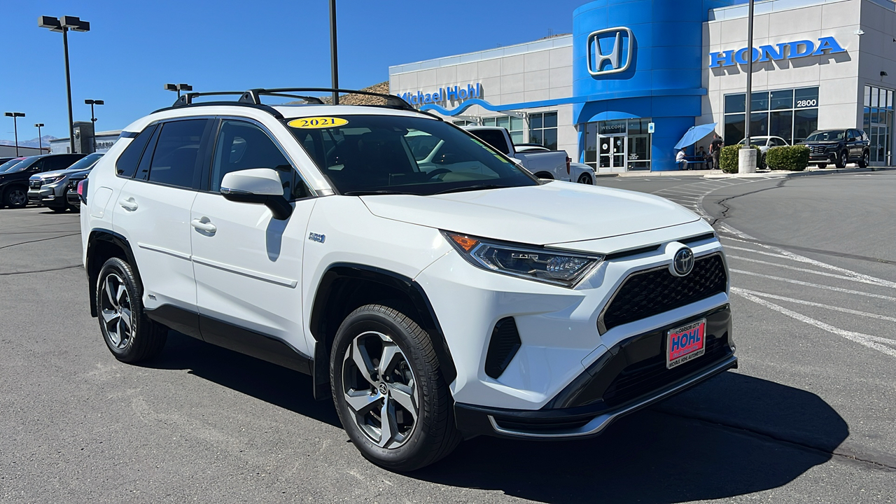 2021 Toyota RAV4 Prime SE 1