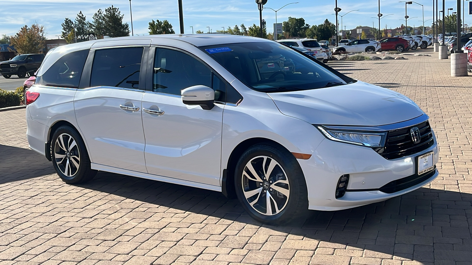 2023 Honda Odyssey Touring 1