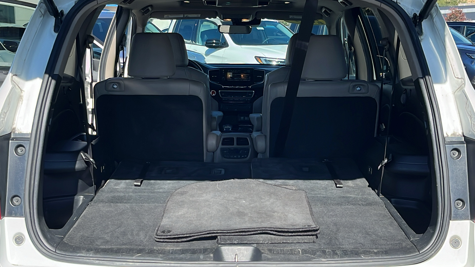 2019 Honda Pilot Touring 7-Passenger 12