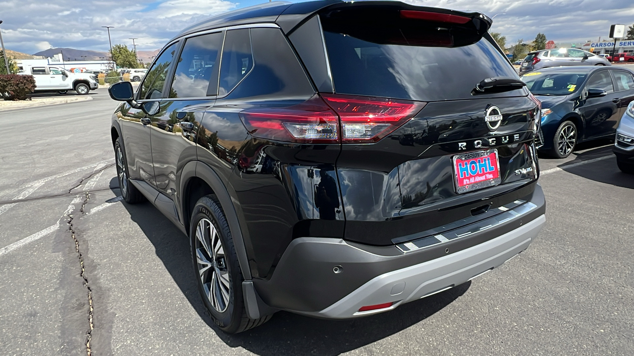 2022 Nissan Rogue SV 5