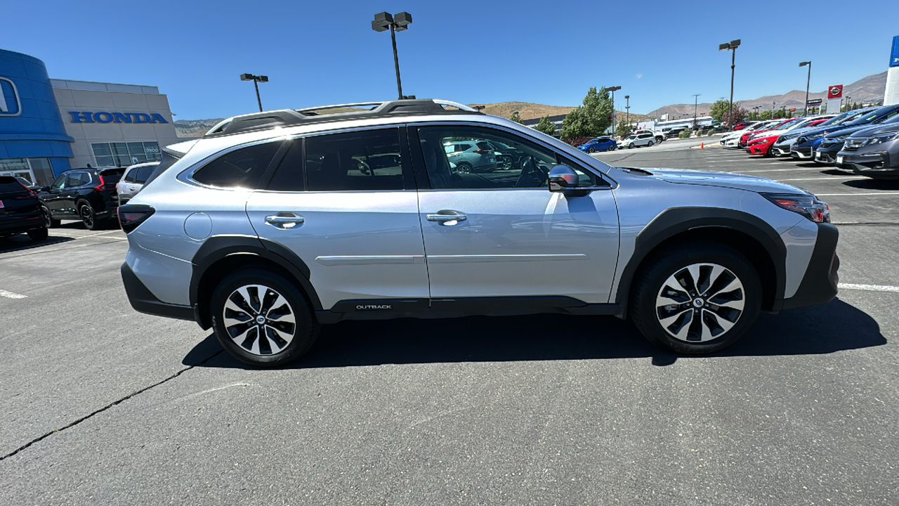 2024 Subaru Outback Touring XT 2