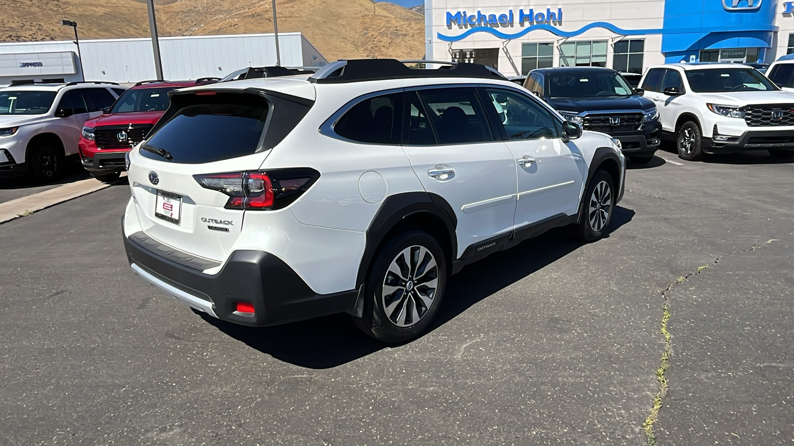 2024 Subaru Outback Touring 3