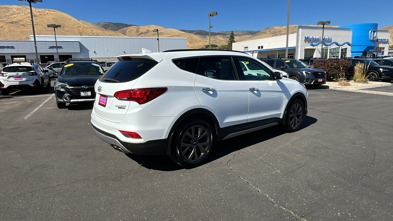 2018 Hyundai Santa Fe Sport 2.0T Ultimate 3