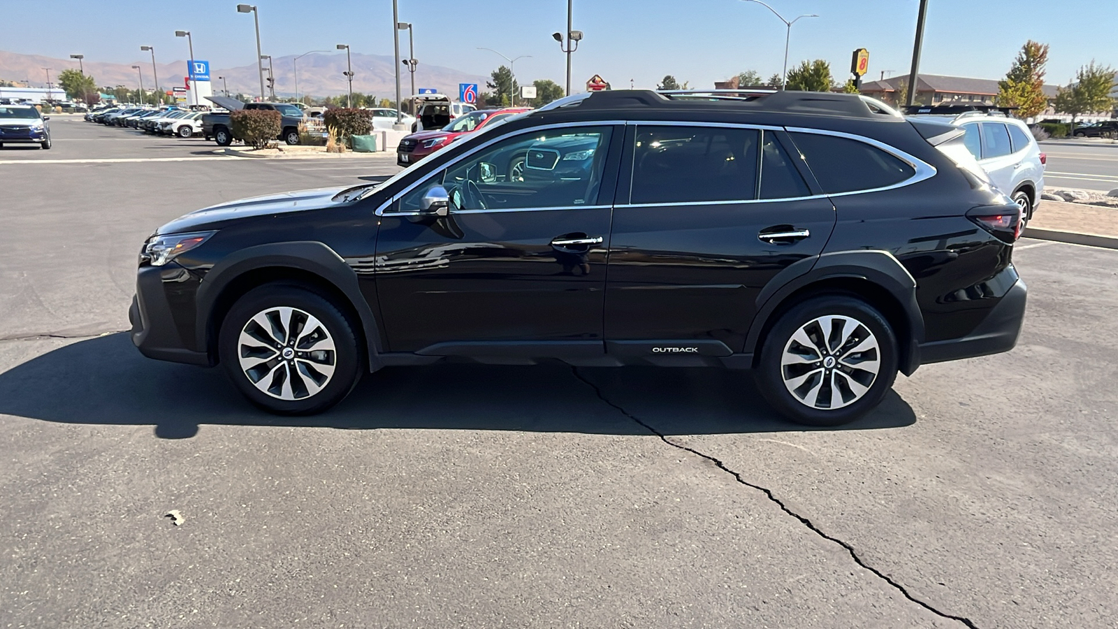 2024 Subaru Outback Touring 6