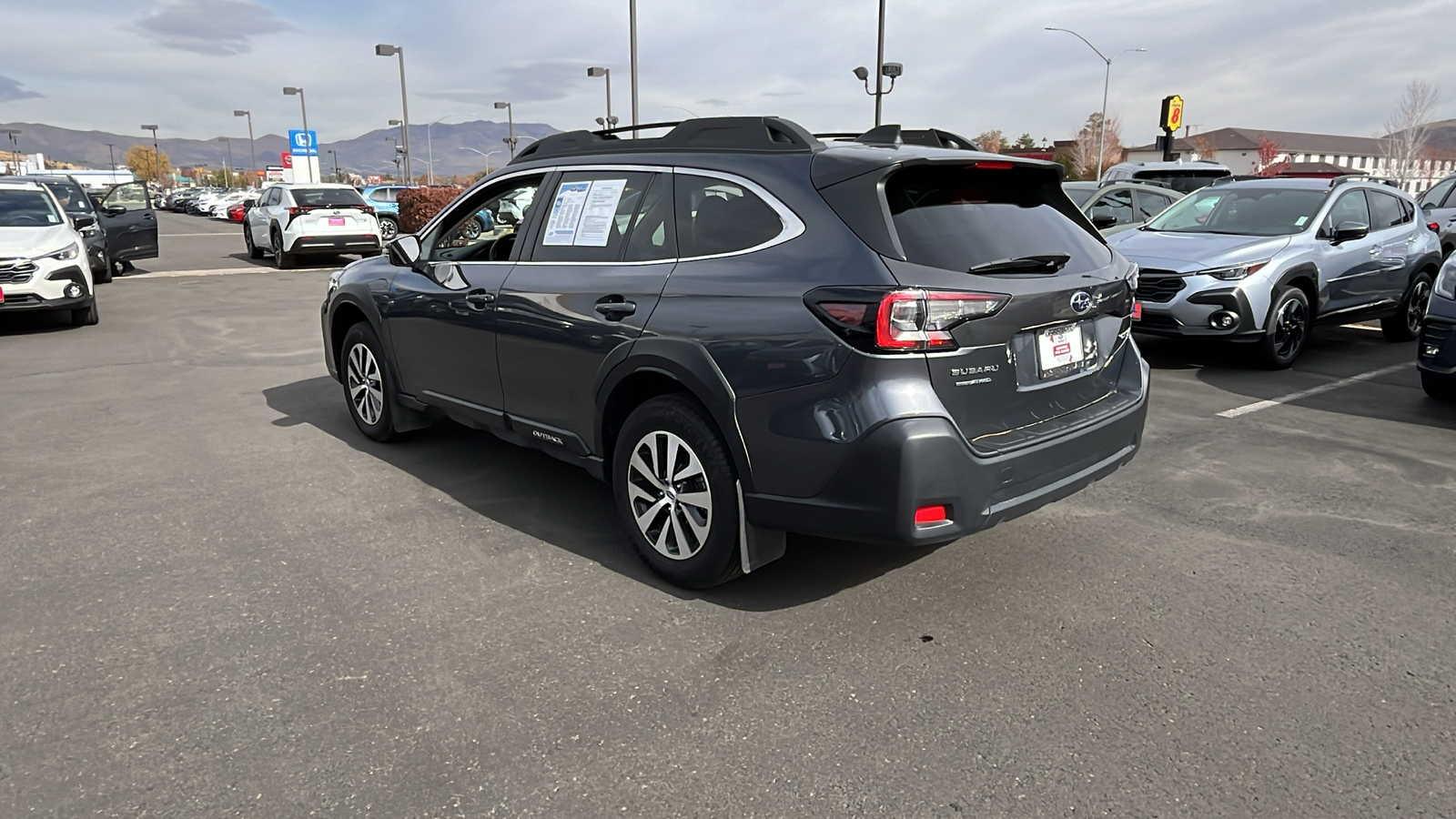 2023 Subaru Outback Premium 5