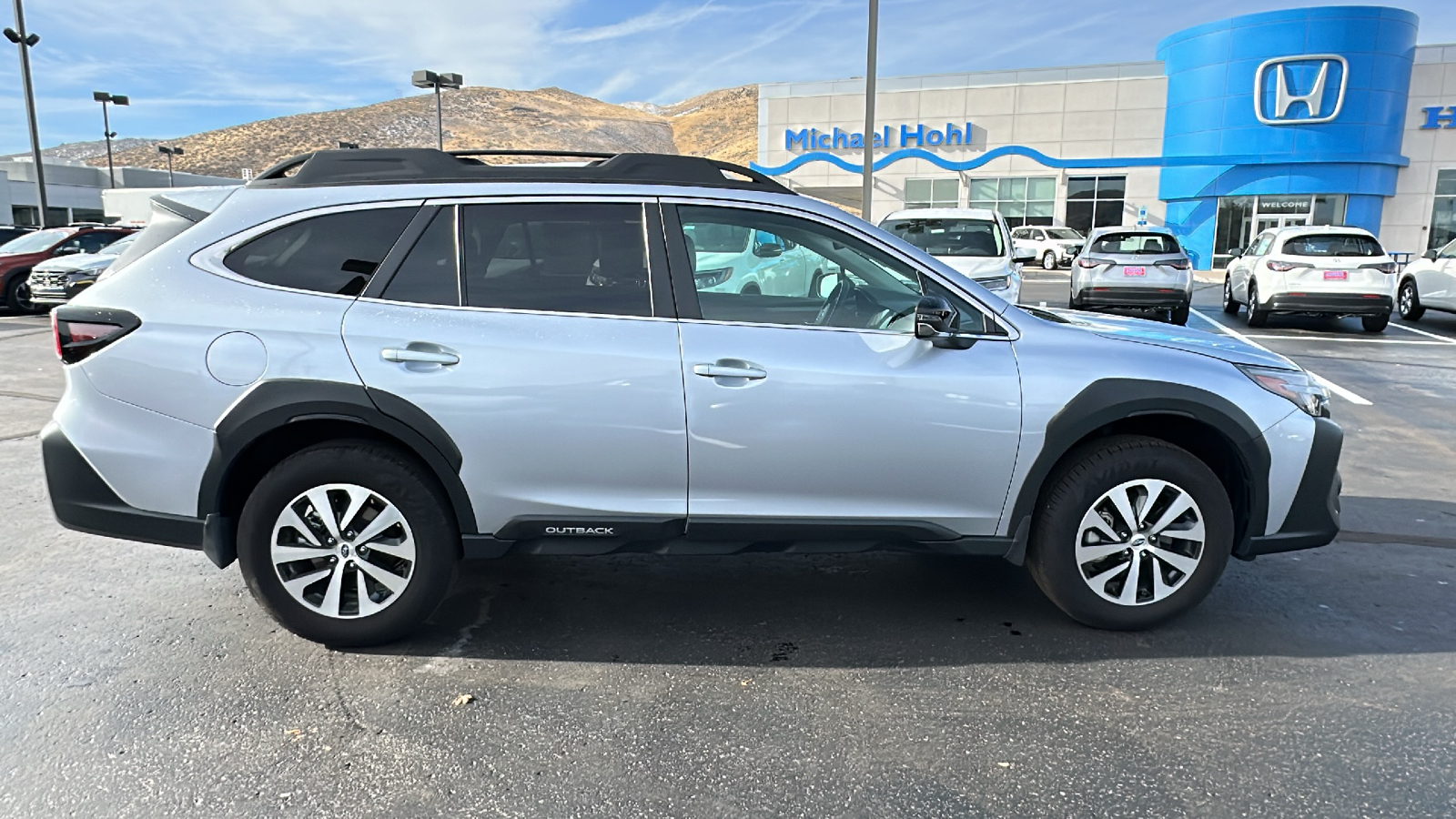 2024 Subaru Outback Premium 2