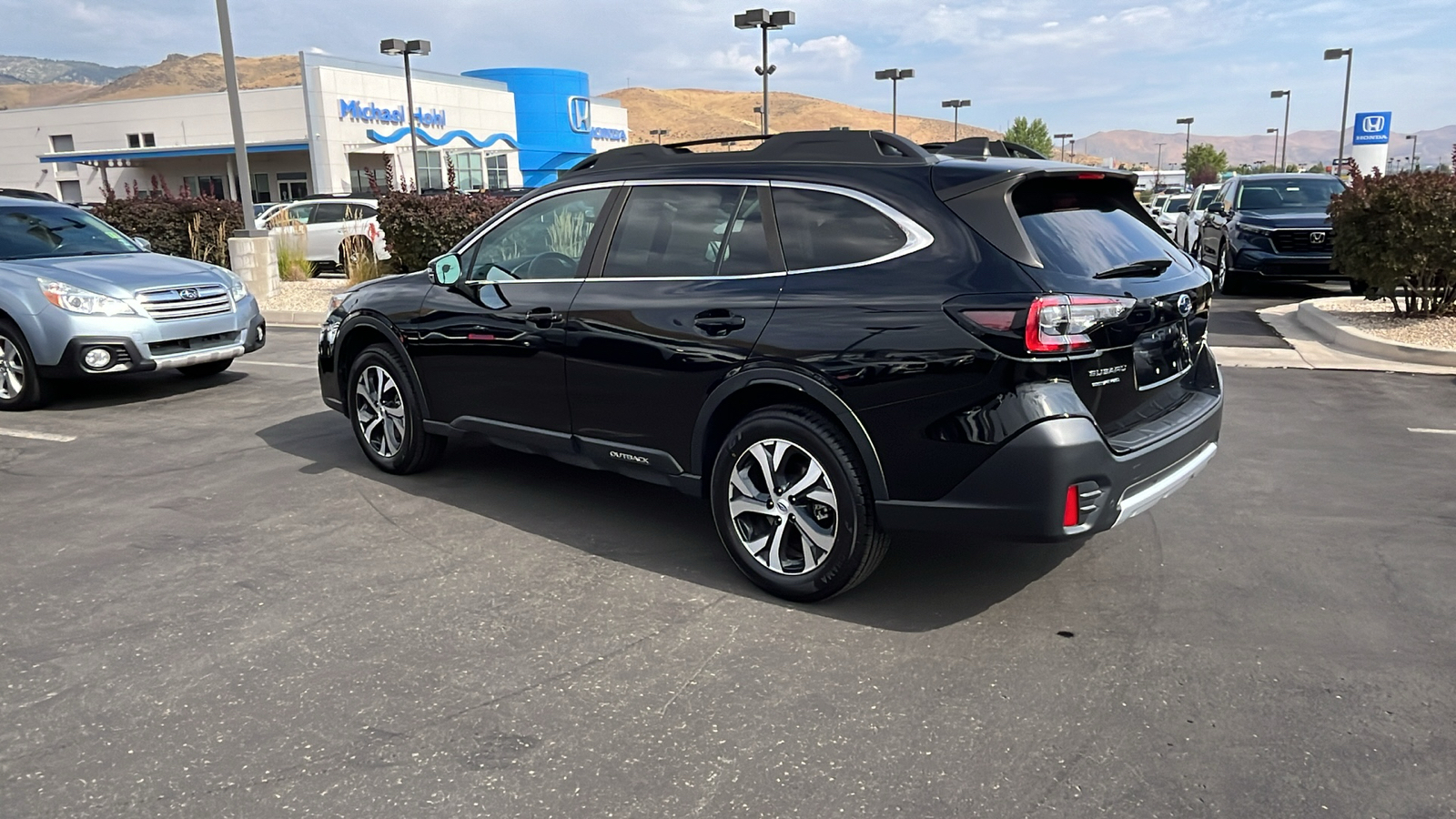 2022 Subaru Outback Limited 5