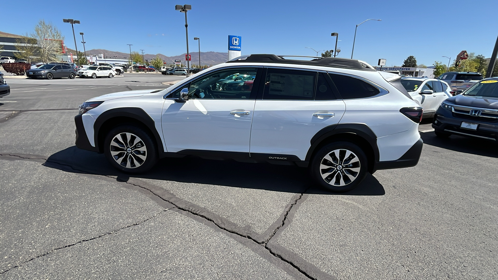 2024 Subaru Outback Touring XT 6