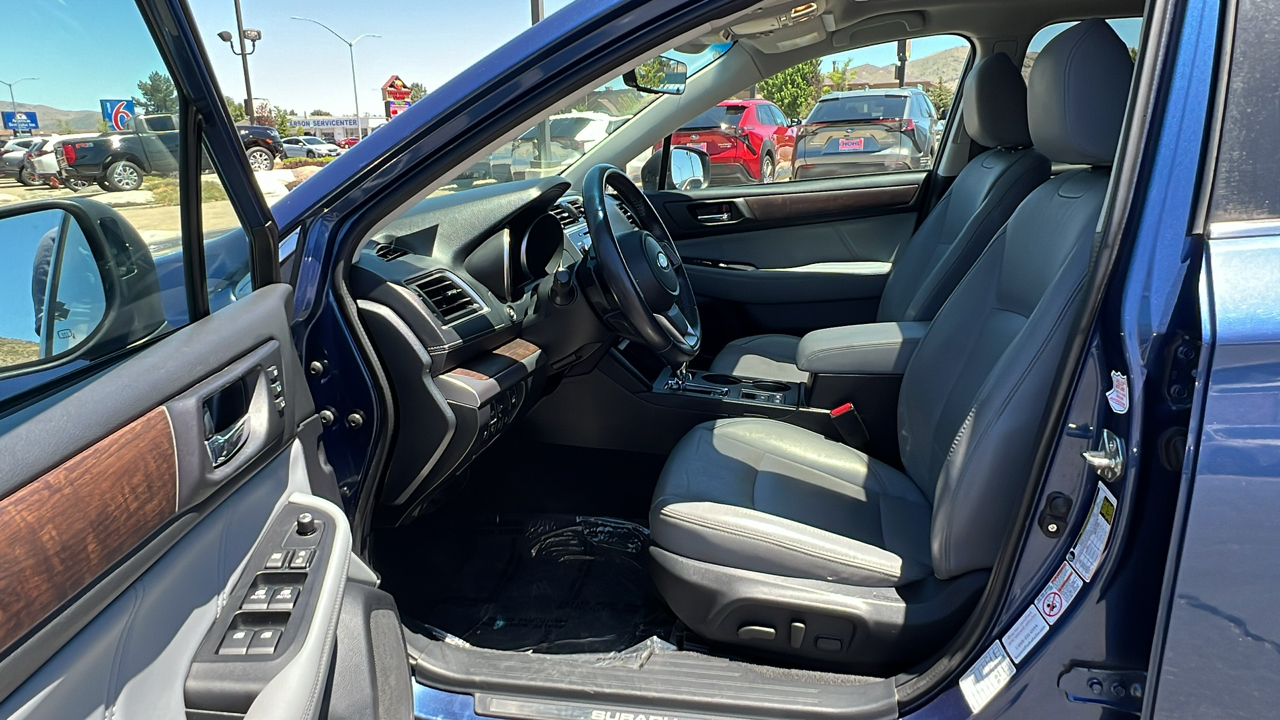 2019 Subaru Outback Limited 35