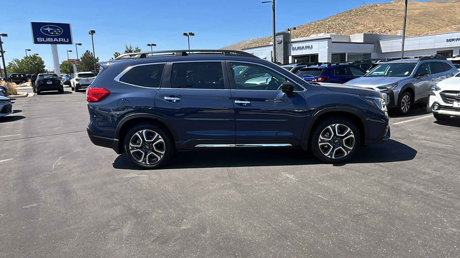 2024 Subaru Ascent Touring 2