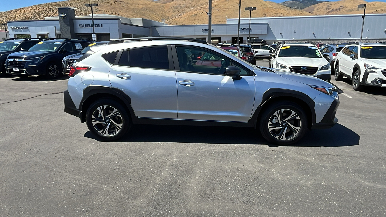 2024 Subaru Crosstrek Premium 2